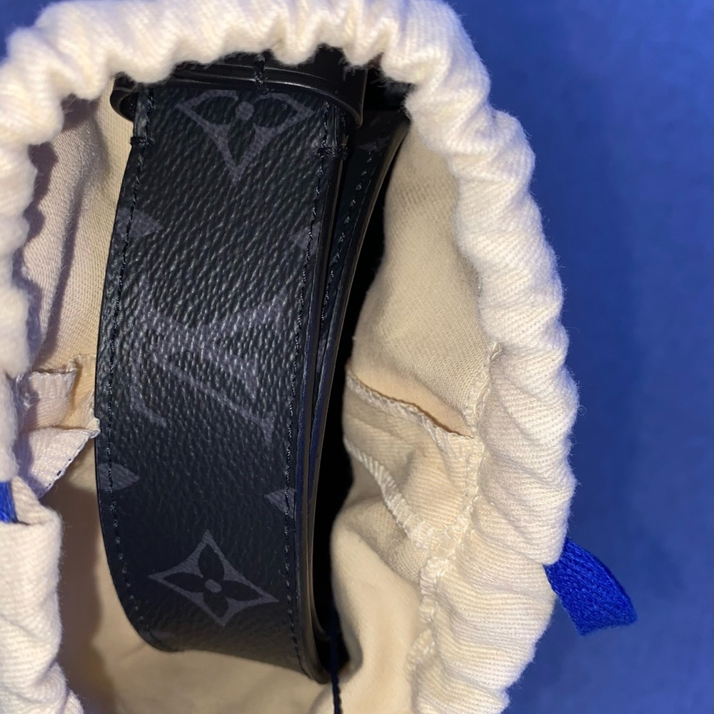 Louis Vuitton Voyager 35 mm Belt 38/95